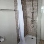 25 Apartament *