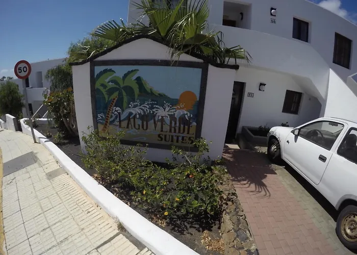 25 Puerto del Carmen